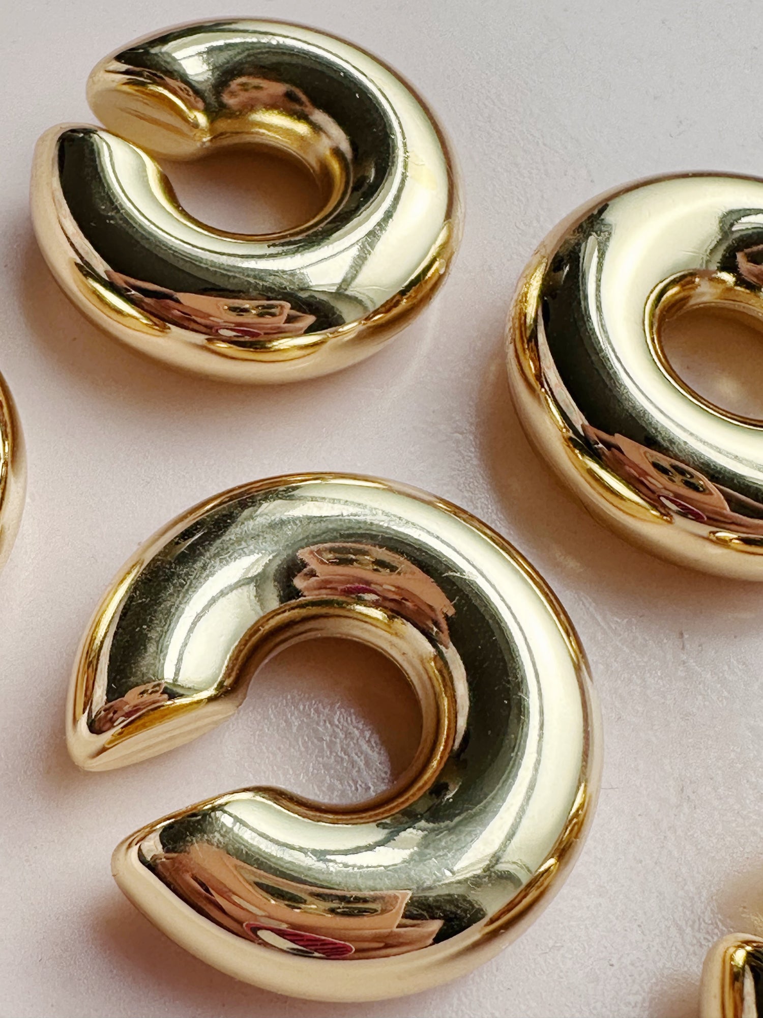 Earcuffs